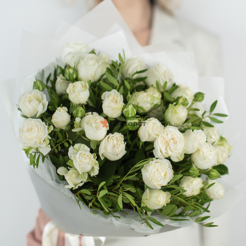 Букет из роз Монэ